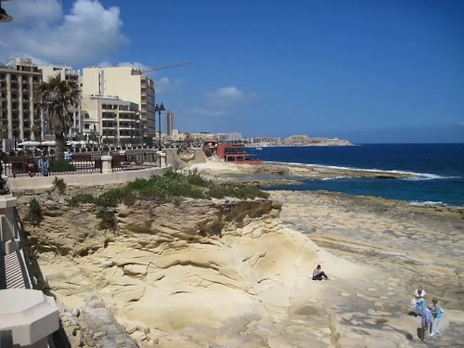 Modern Luxury Penthouse In Perfect Sliema Location Apartment