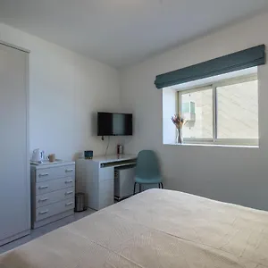 Bedrooms With Ensuite Bathrooms Alloggio in famiglia