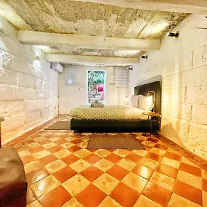 House Of Pomegranates By Holi Affittacamere